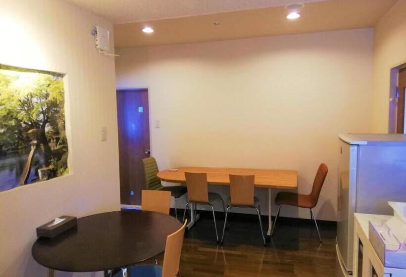 سوئیت با وان آب گرم, K S House Kanazawa  Travelers Hostel