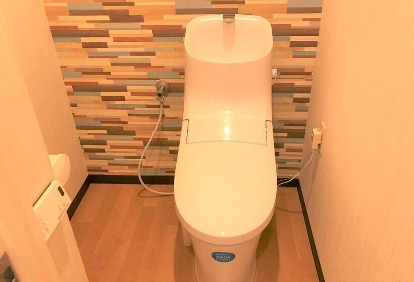اتاق چهار تخته با دستشویی مشترک, K S House Kanazawa  Travelers Hostel