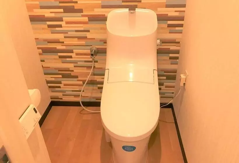 اتاق چهار تخته با دستشویی مشترک, K S House Kanazawa  Travelers Hostel