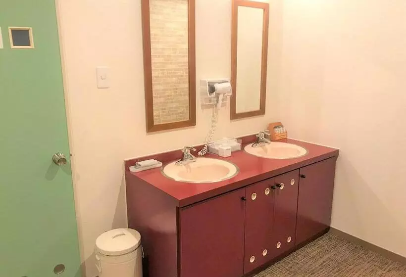 اتاق چهار تخته با دستشویی مشترک, K S House Kanazawa  Travelers Hostel