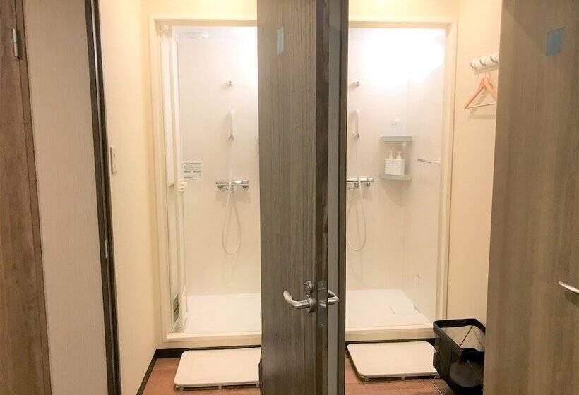 تختخواب در اتاق مشترک, K S House Kanazawa  Travelers Hostel