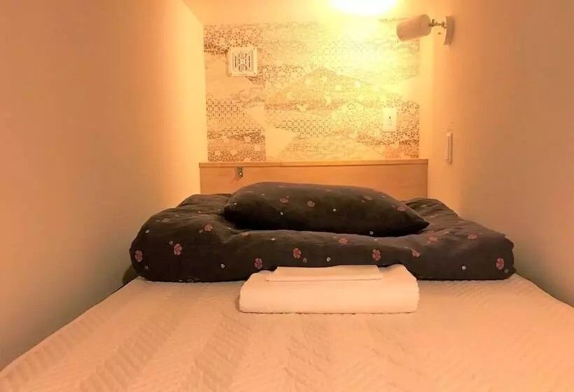 تختخواب در اتاق مشترک, K S House Kanazawa  Travelers Hostel