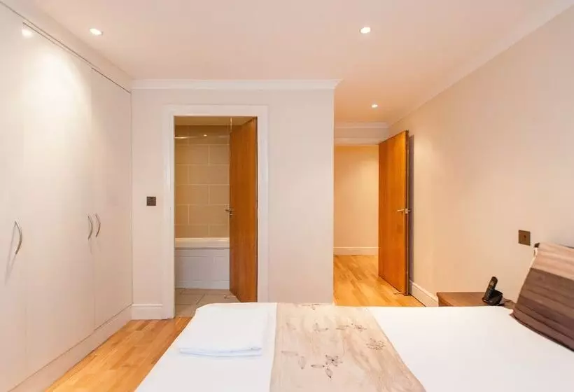 آپارتمان 2 خوابه, London Serviced Apartments