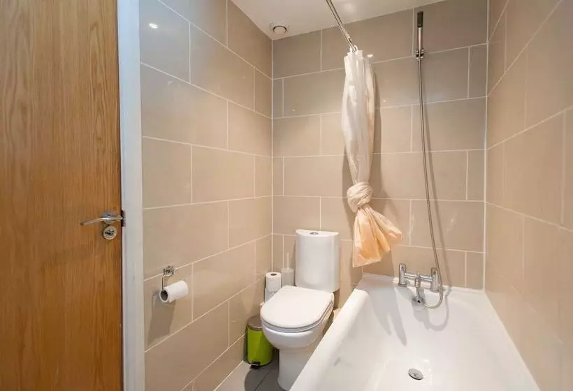 آپارتمان 2 خوابه, London Serviced Apartments