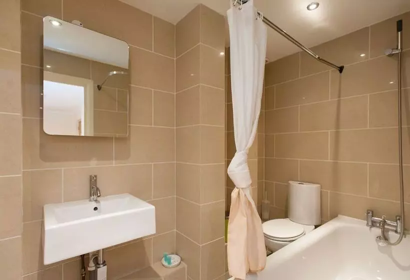 آپارتمان 2 خوابه, London Serviced Apartments