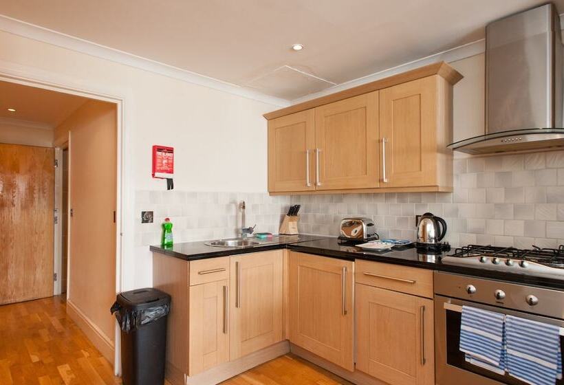 דירת שני חדרים, London Serviced Apartments