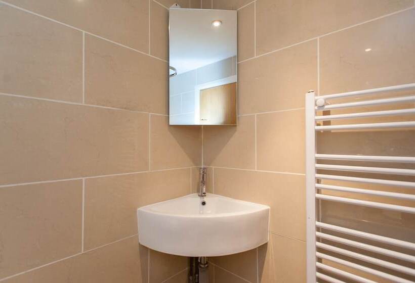 דירת שני חדרים, London Serviced Apartments