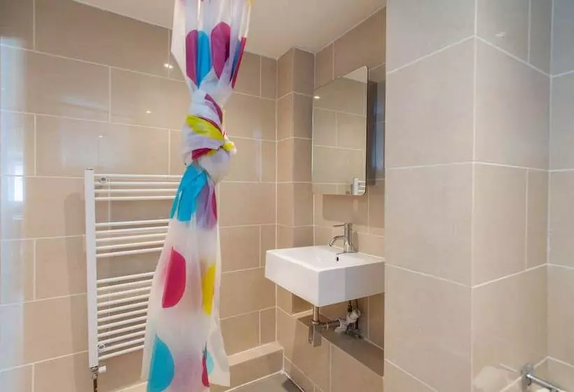 , London Serviced Apartments