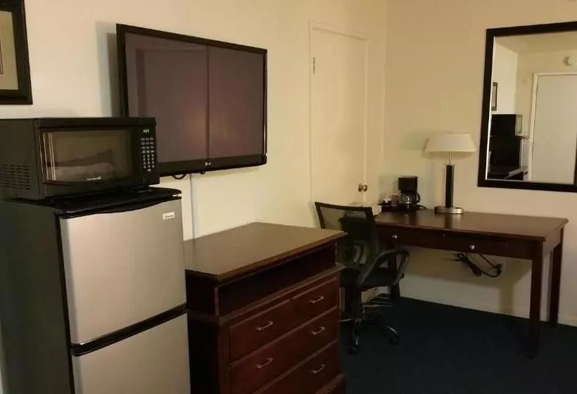 スタンダードルーム, Budget Inn Mojave