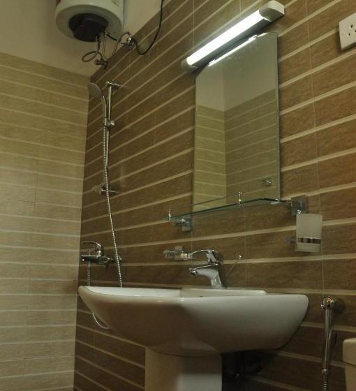 غرفة قياسية ثلاثية مزودة بشرفة, Nooit Gedacht Holiday Resort Unawatuna