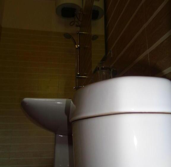 غرفة قياسية ثلاثية, Nooit Gedacht Holiday Resort Unawatuna