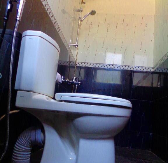 غرفة قياسية ثلاثية مزودة بشرفة, Nooit Gedacht Holiday Resort Unawatuna