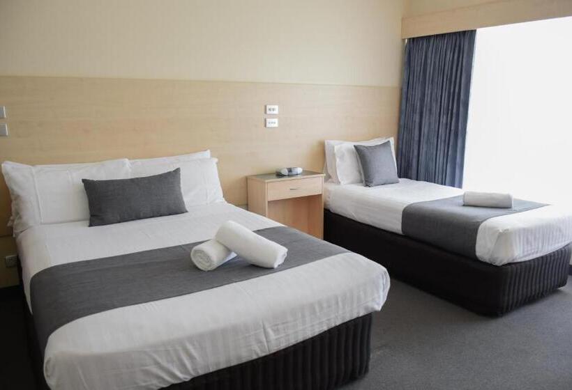 디럭스 룸, Beachway Motel