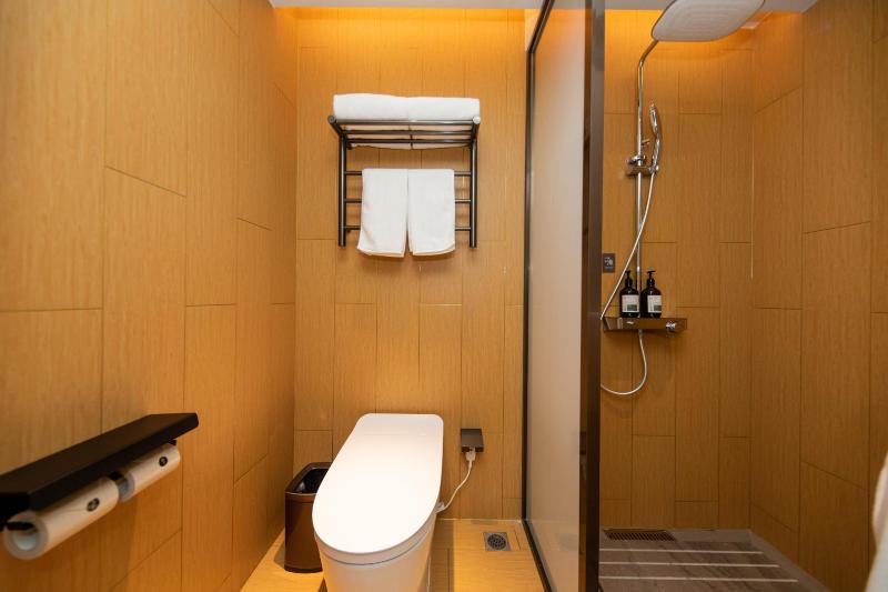 شقة غرفتين, Beachway Motel