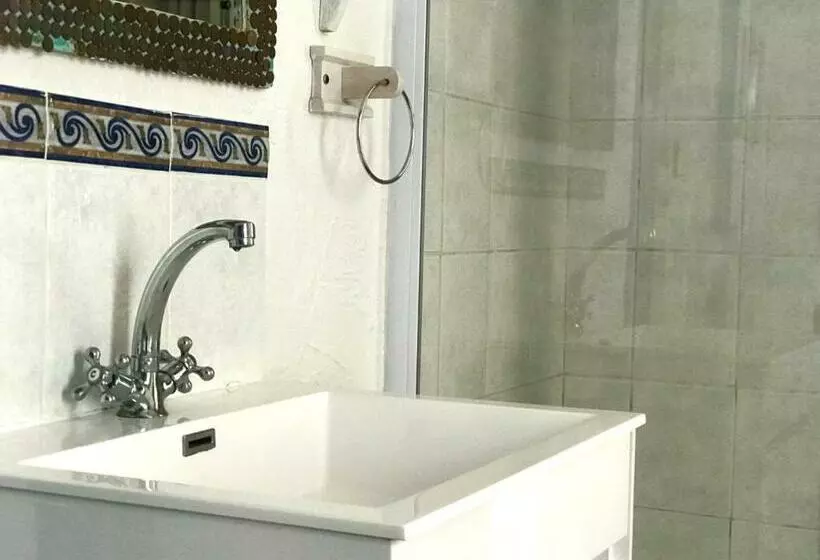 Standard-huone, Athenian Villa