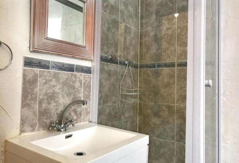 חדר סטנדרט, Athenian Villa