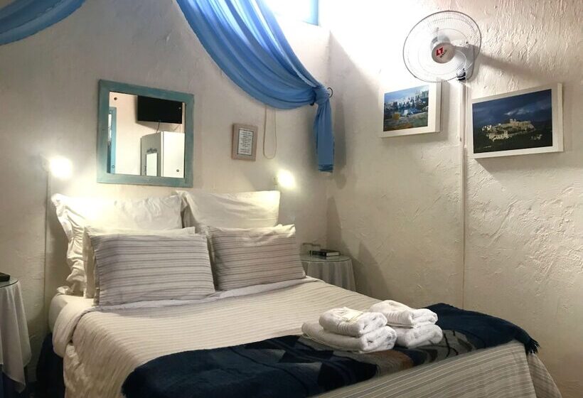 Номер Стандарт, Athenian Villa