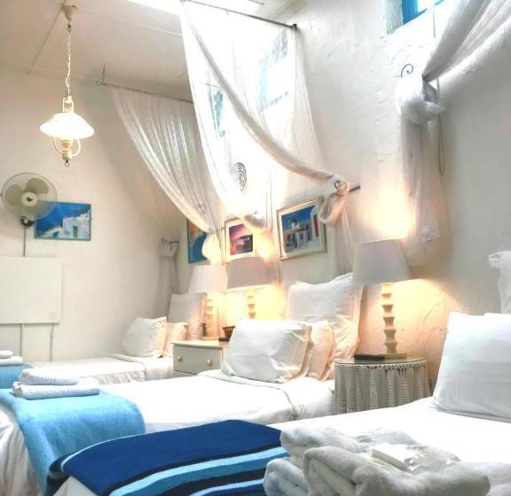 Семейный Номер, Athenian Villa