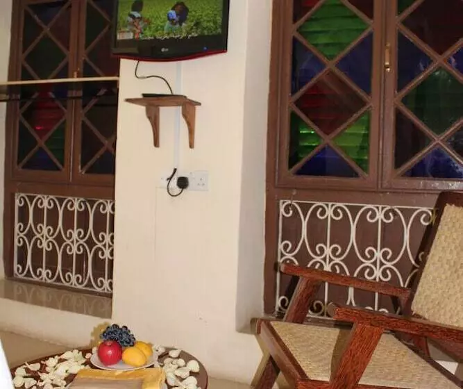 اتاق استاندارد, The Island Stone Town