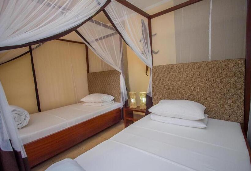 اتاق استاندارد, 2 Friends Guest House