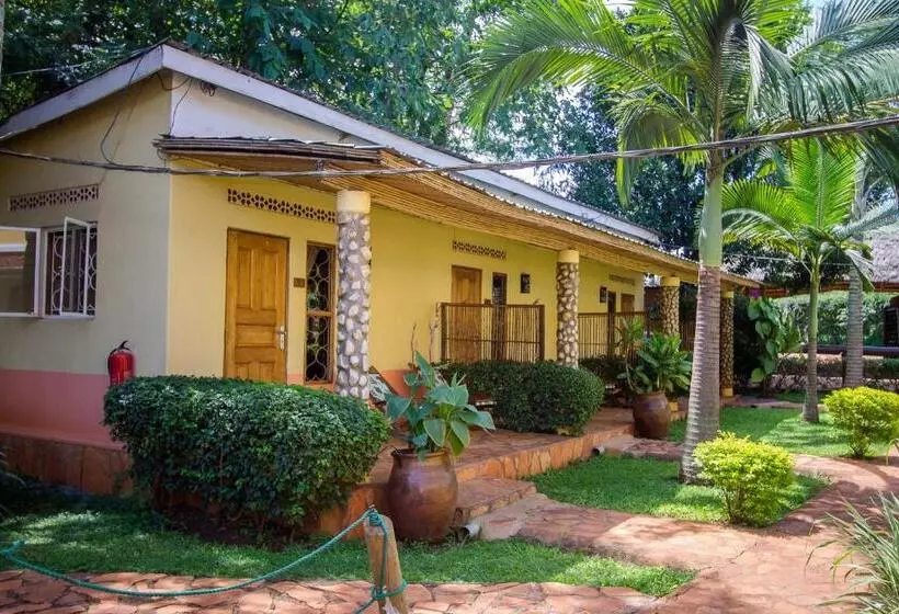اتاق لوکس, 2 Friends Guest House