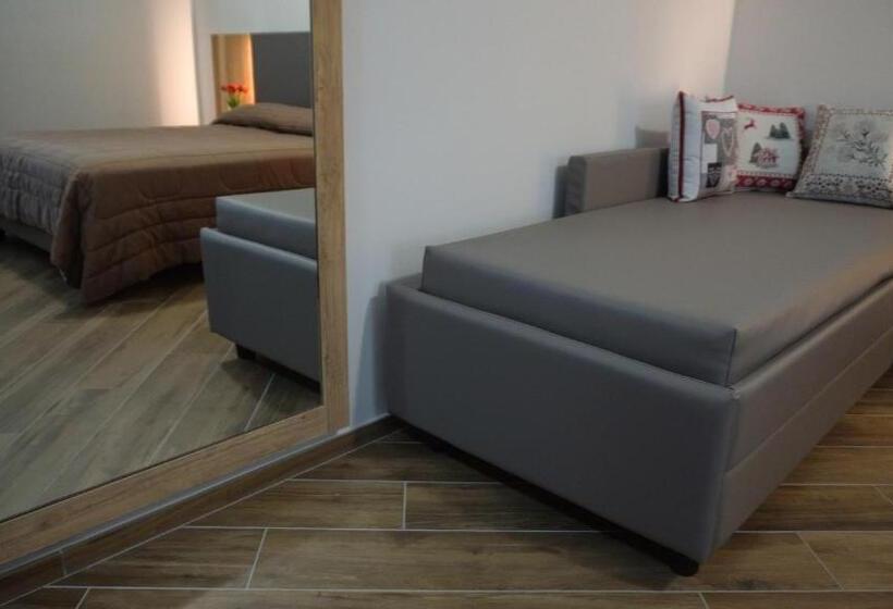 غرفة ديلوكس ثلاثية, Belvedere