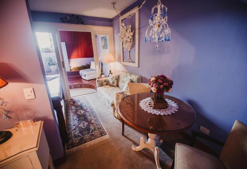 자쿠지 스위트, Chateau La Villette