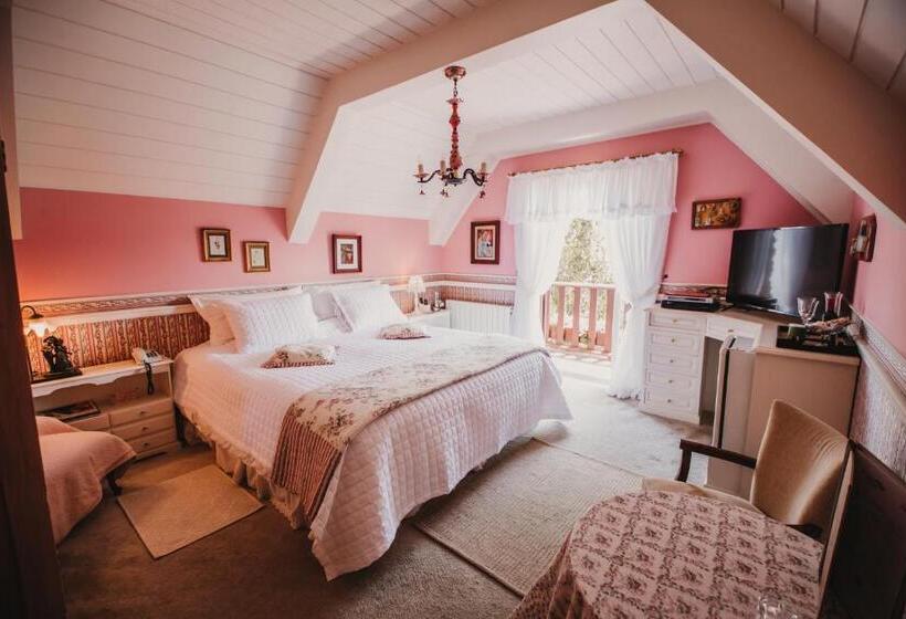 Номер Стандарт с Балконом, Chateau La Villette