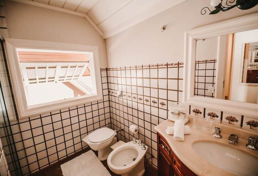 Номер Deluxe, Chateau La Villette