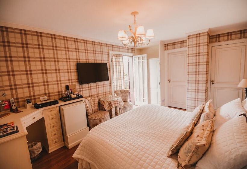 Номер Deluxe, Chateau La Villette