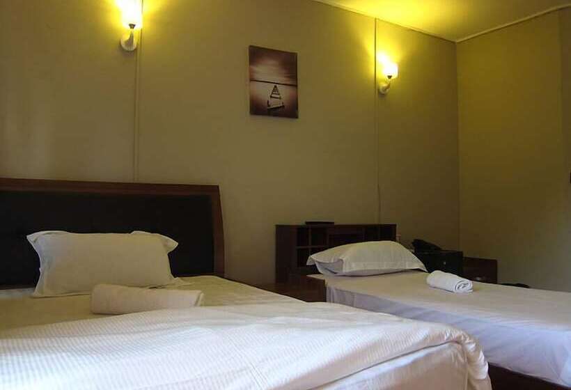 اتاق خانوادگی, West Palm B&b Inn