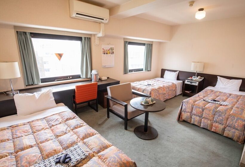 Семейный Номер, Ymca Asia Youth Center