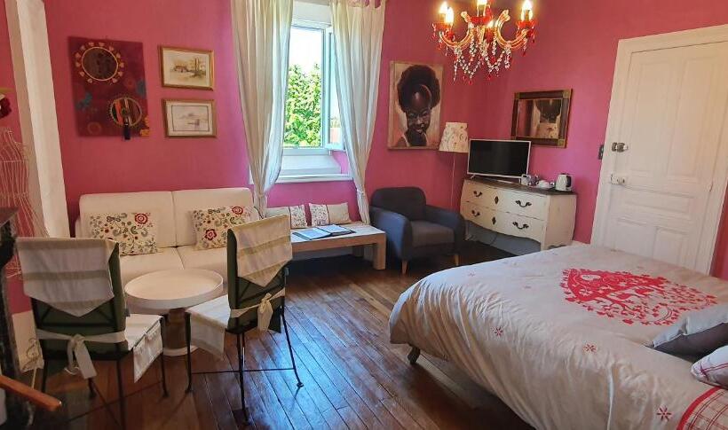 컴포트 룸, Villa Primerose