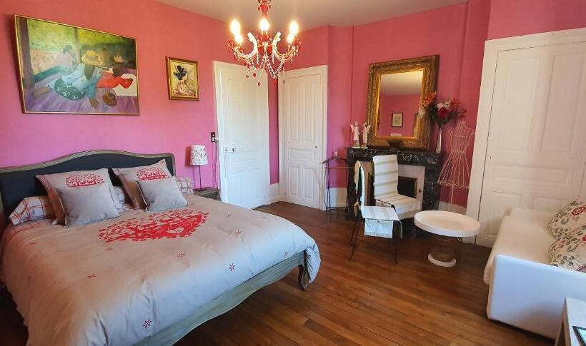 컴포트 룸, Villa Primerose