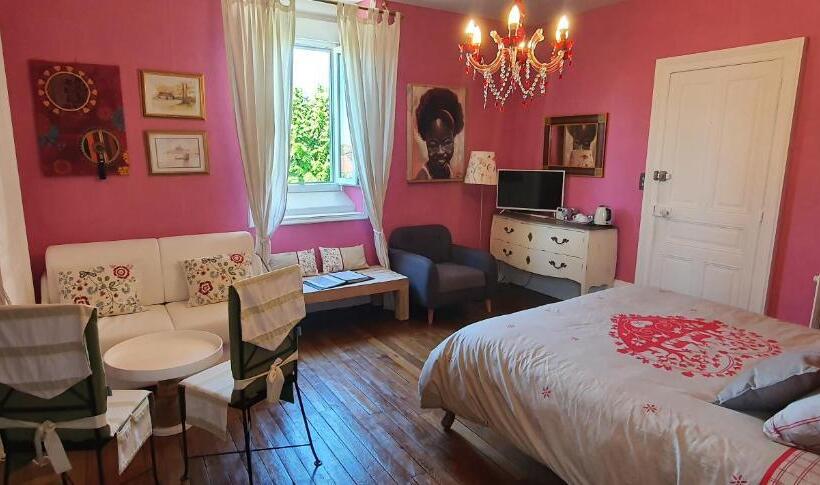 컴포트 룸, Villa Primerose