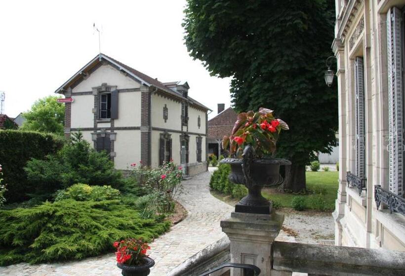 침실 2개 아파트, Villa Primerose