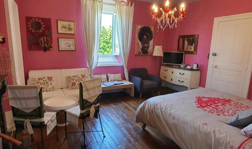 컴포트 룸, Villa Primerose