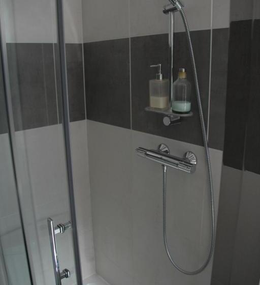 컴포트 룸, Villa Primerose