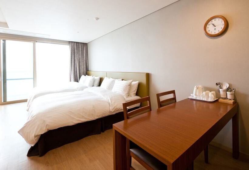 غرفة عائلية مطلّة علي البحر, Sono Calm Geoje