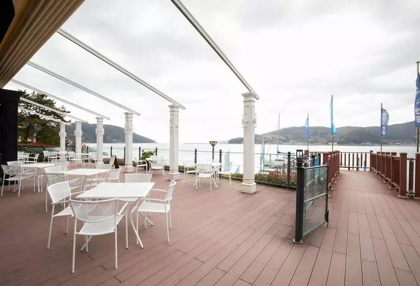 Sviitti Näkymä, Sono Calm Geoje