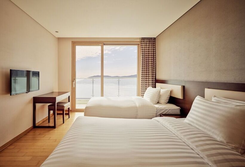 جناح مطلّ علي البحر, Sono Calm Geoje