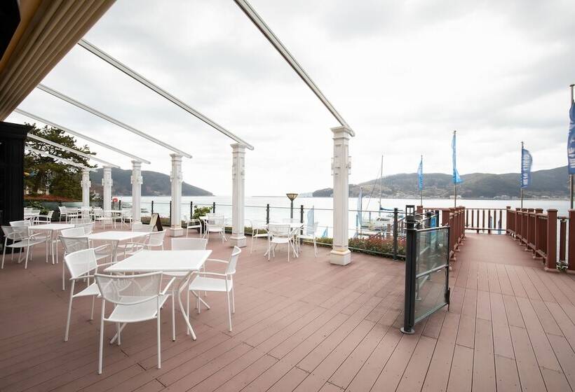 غرفة عائلية مطلّة علي البحر, Sono Calm Geoje