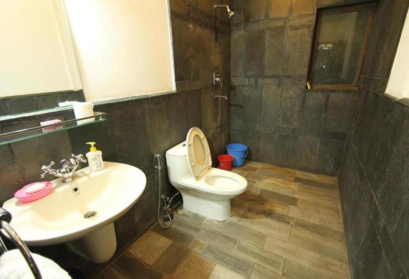 اتاق لوکس, World Heritage Hotel And Apartments