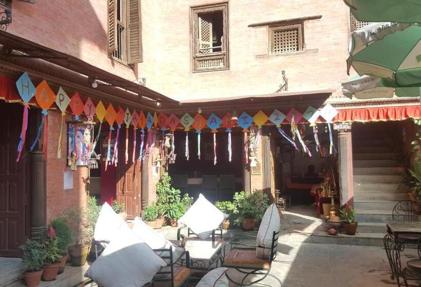 اتاق لوکس, World Heritage Hotel And Apartments