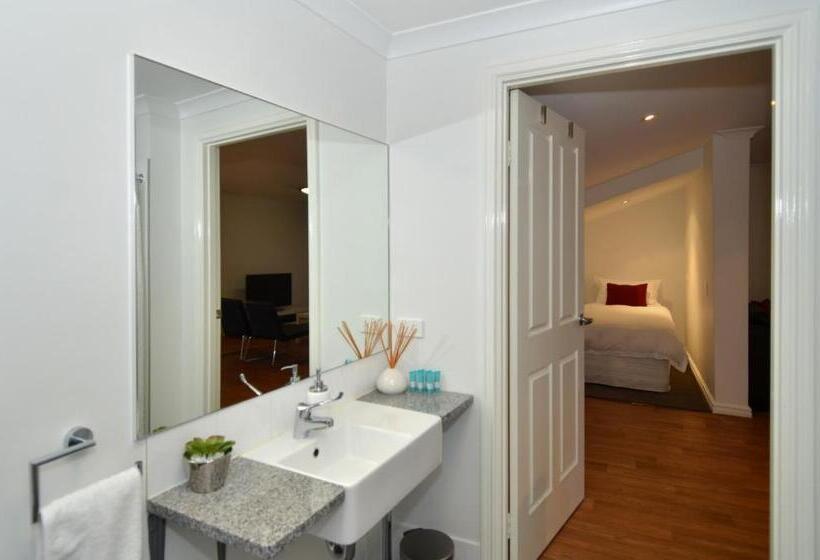 Апартаменты Superior 1 Спальня, Albany Central Apartments