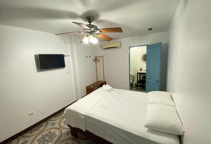 ベーシックルーム, La Hacienda Rooms & Food