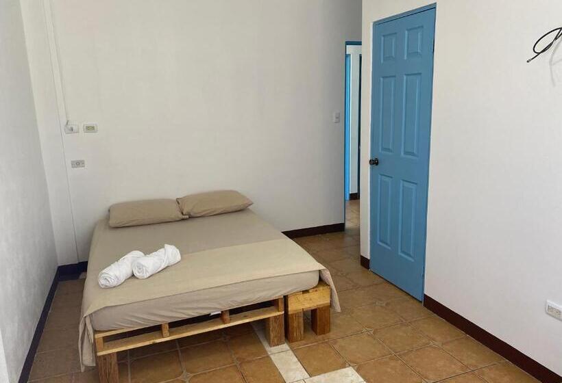 اتاق استاندارد با 2 تخت دوبل, La Hacienda Rooms & Food