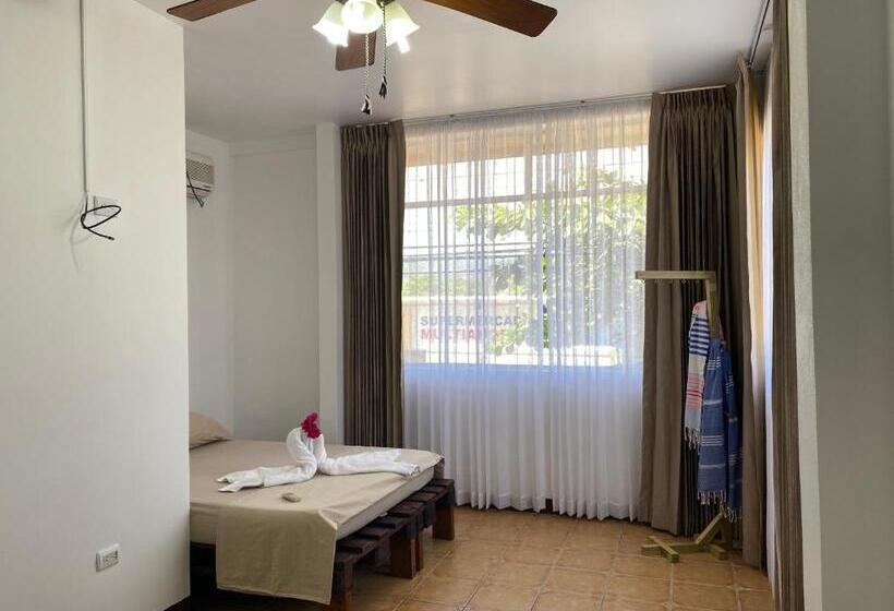 اتاق استاندارد با 2 تخت دوبل, La Hacienda Rooms & Food