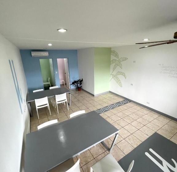 Номер Стандарт Трехместный, La Hacienda Rooms & Food