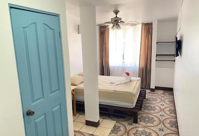 ベーシックルーム, La Hacienda Rooms & Food